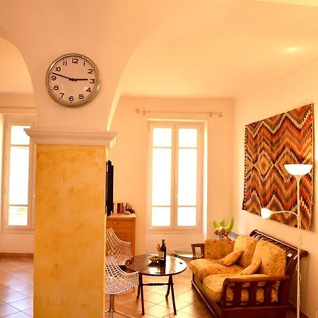 Spacieux Maeyer Appartamento Nizza
